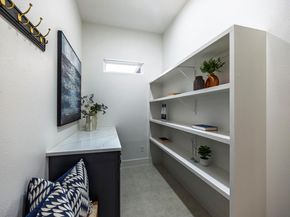 8111 Elkhorn Mountain TRL, Austin TX 78729