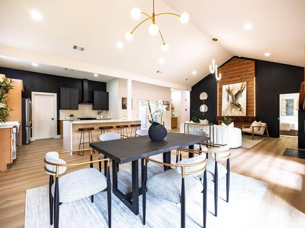 8111 Elkhorn Mountain TRL, Austin TX 78729