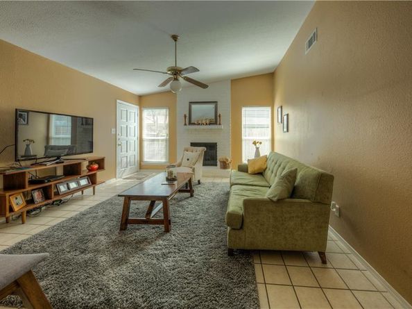 11902 Broad Oaks DR, Austin TX 78759