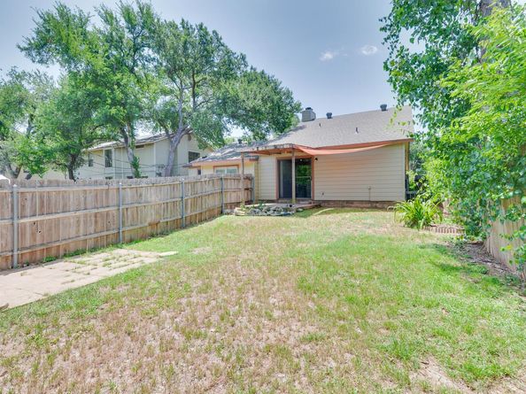 13341 Water Oak LN, Austin TX 78729