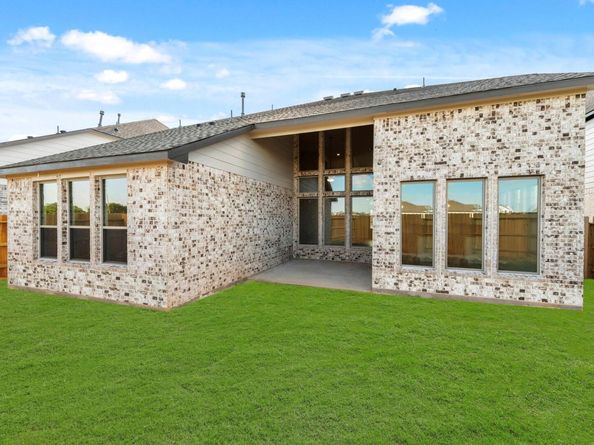 8004 Royal Mint CV, Lago Vista TX 78645