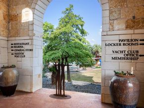 206 Maxwell WAY, Austin TX 78738