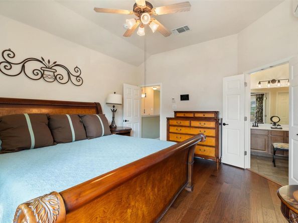 6006 Seville DR, Austin TX 78724