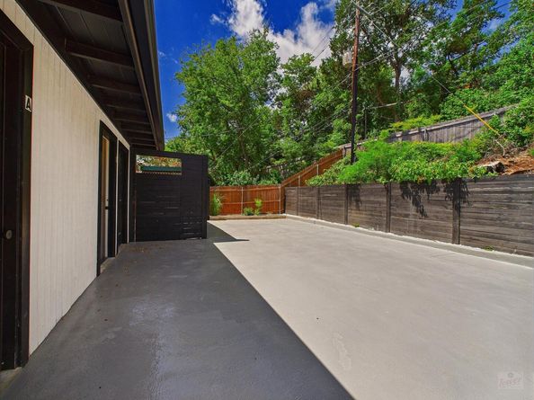 6108 Shadow Valley DR A & B, Austin TX 78731