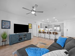 4801 Springdale RD 1401, Austin TX 78723