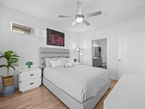 4801 Springdale RD 1401, Austin TX 78723