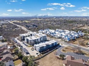 4801 Springdale RD 1401, Austin TX 78723