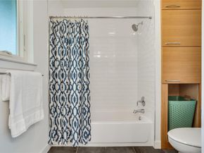 2306 Loyola LN, Austin TX 78723