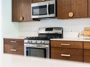 2306 Loyola LN, Austin TX 78723