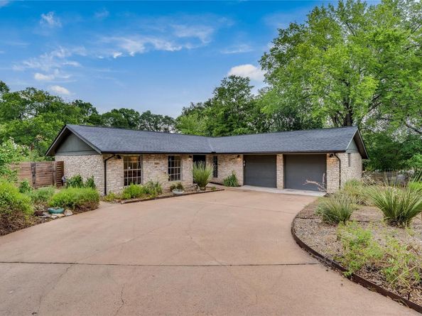 2306 Loyola LN, Austin TX 78723