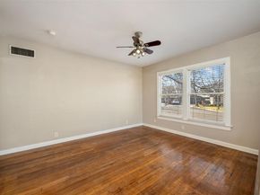 1300 Harriet CT, Austin TX 78756