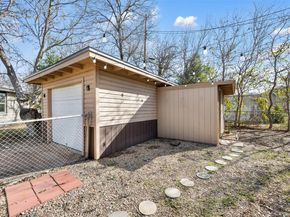 1300 Harriet CT, Austin TX 78756