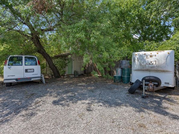 908 Vargas RD, Austin TX 78741