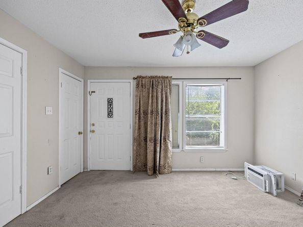 908 Vargas RD, Austin TX 78741