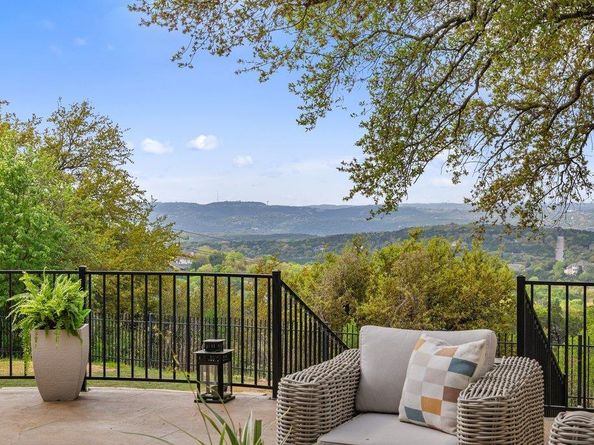 9905 Charthouse CV, Austin TX 78730