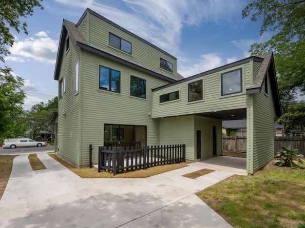 818 Stark ST A, Austin TX 78756