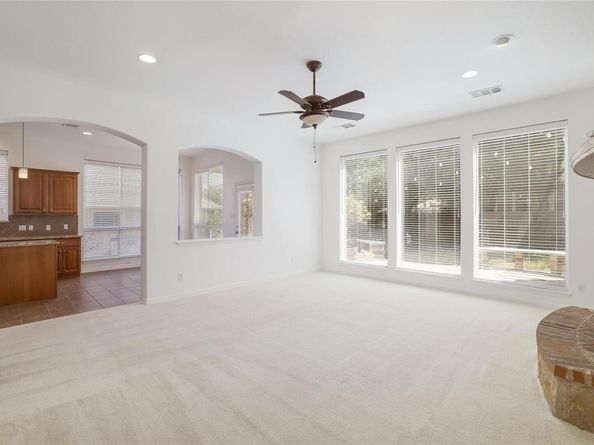 18933 Colonial Manor LN, Pflugerville TX 78660