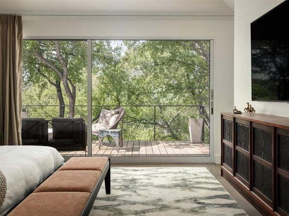 2908 Scenic DR, Austin TX 78703