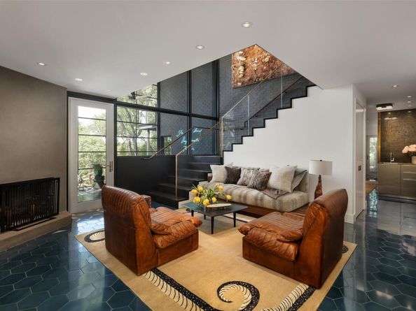 2908 Scenic DR, Austin TX 78703