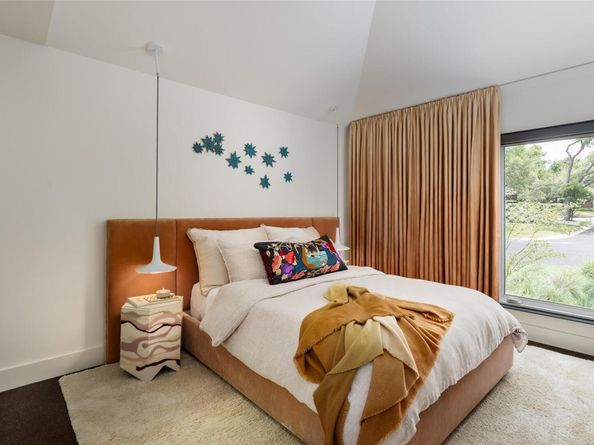 2908 Scenic DR, Austin TX 78703