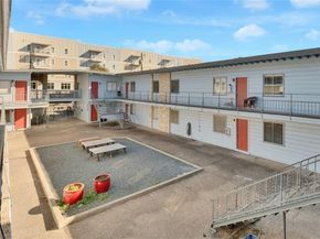 2408 Longview ST 205, Austin TX 78705