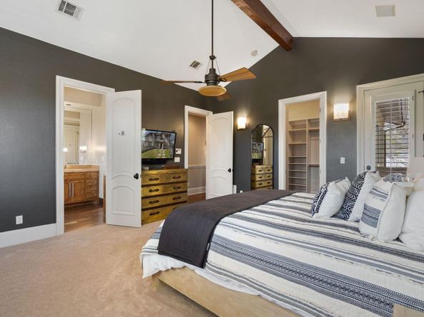 2002 Kinney Ave B, Austin TX 78704