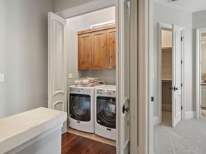 2002 Kinney Ave B, Austin TX 78704