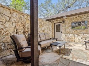 2002 Kinney Ave B, Austin TX 78704