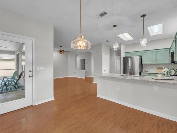 134 Whispering Wind DR, Georgetown TX 78633