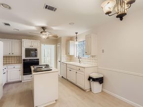 5306 Marsh Creek DR, Austin TX 78759