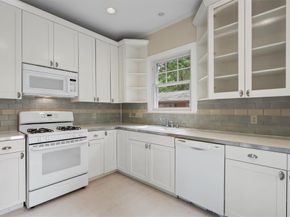 1909 David ST, Austin TX 78705