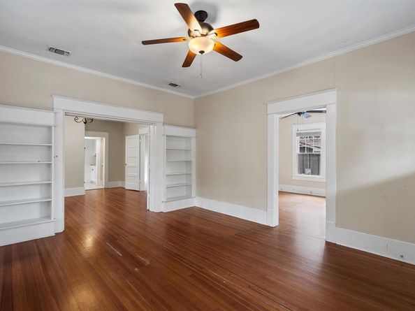 1909 David ST, Austin TX 78705