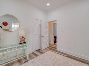 1909 David ST, Austin TX 78705