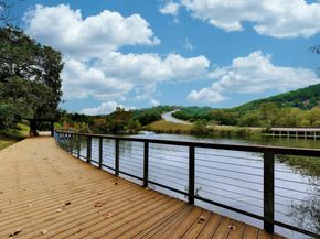 10100 Scull Creek DR, Austin TX 78730