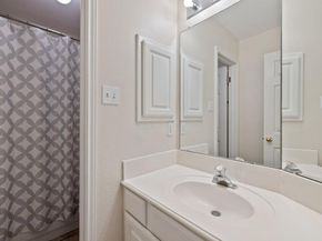 10100 Scull Creek DR, Austin TX 78730