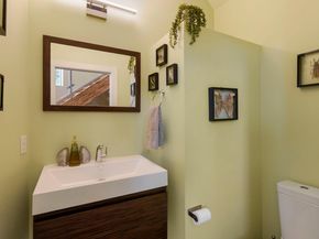 2112 Haskell ST A, Austin TX 78702