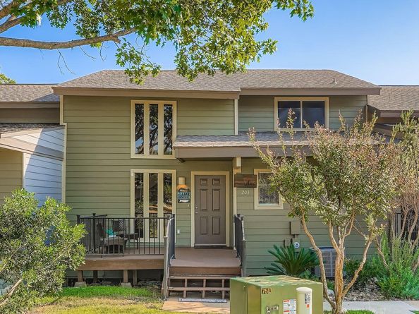 203 S Venture BLVD, Point Venture TX 78645