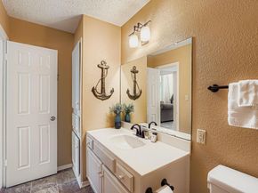 203 S Venture BLVD, Point Venture TX 78645