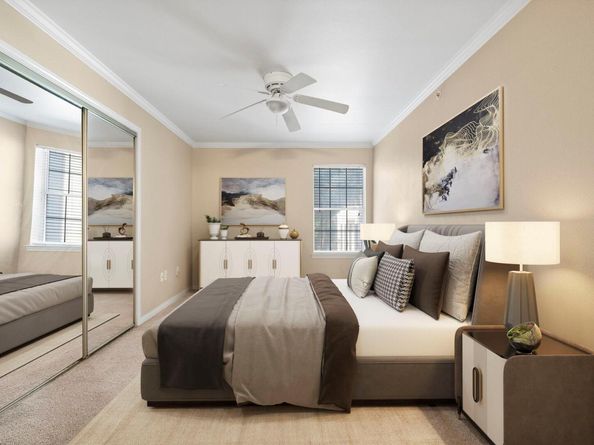501 W 26th ST 214, Austin TX 78705