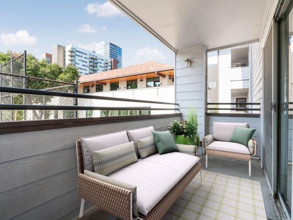 501 W 26th ST 214, Austin TX 78705
