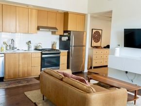 1322 E 12th ST 201, Austin TX 78702