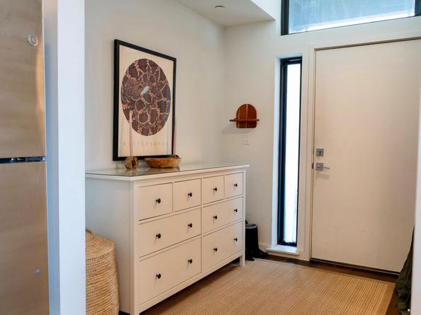 1322 E 12th ST 201, Austin TX 78702