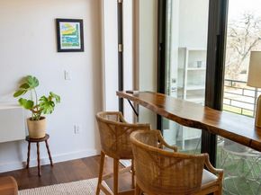 1322 E 12th ST 201, Austin TX 78702