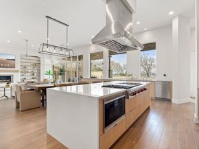 6504 W Courtyard DR, Austin TX 78730