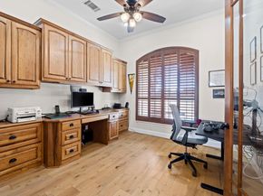 413 Lake Side DR, Georgetown TX 78628