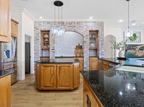 413 Lake Side DR, Georgetown TX 78628