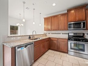 2304 S Lakeline BLVD 384, Cedar Park TX 78613