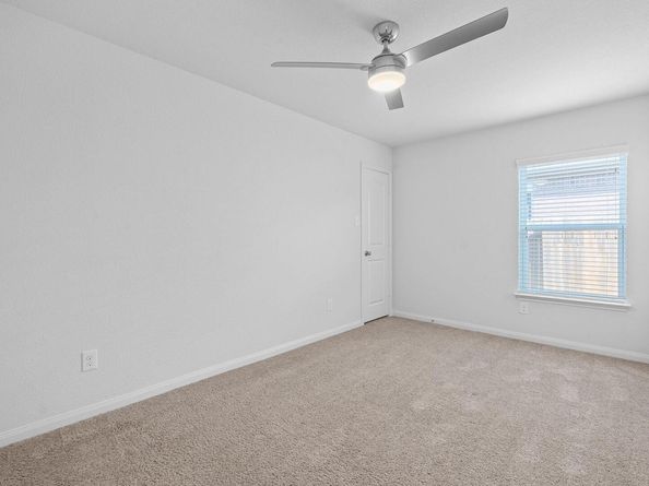 209 Continental Ave, Liberty Hill TX 78642