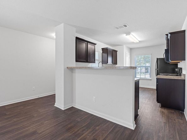 209 Continental Ave, Liberty Hill TX 78642
