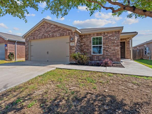 209 Continental Ave, Liberty Hill TX 78642
